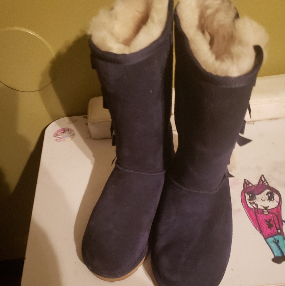 Ugg boots - Picture 3 of 3
